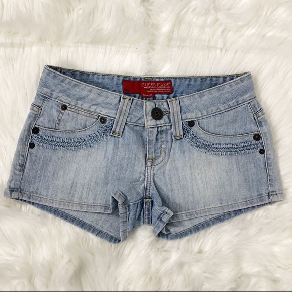 Guess Pants - 🦋Guess stretch jean shorts🦋